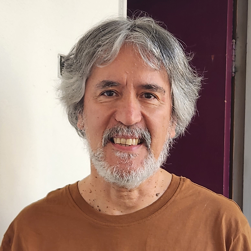 Prof. Álvaro Menanteau Aravena Director del Departamento de Música