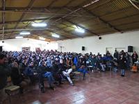 A la actividad, que fue encabezada por el alcalde de Isla de Maipo, Carlos Adasme, asistieron directivos, docentes y asistentes de la educación de los seis establecimientos públicos de la comuna.