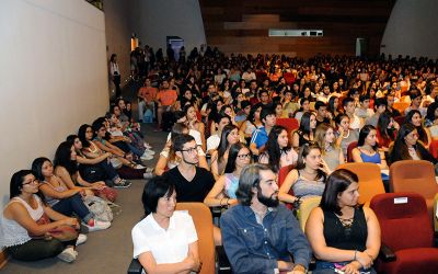 "Nos hemos propuesto que aprendan no solamente acerca de sus respectivas disciplinas, sino también de diversidad e inclusión" afirmó la profesora Aliaga