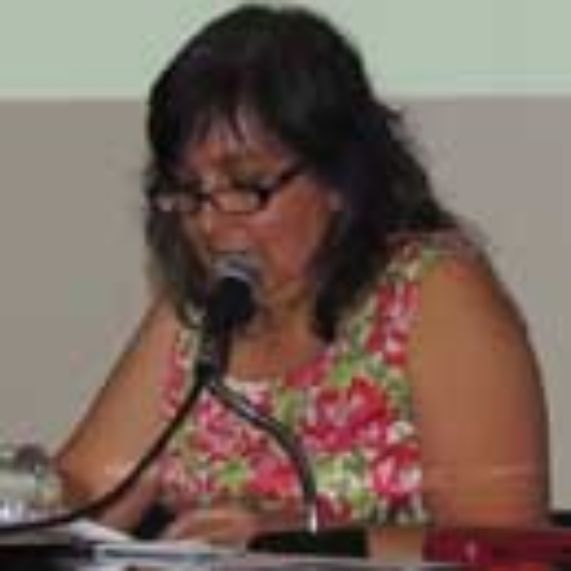 Pamela Reyes, coordinadora Postítulo en Arte Terapia