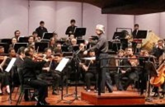 La noche de clausura del XVI Festival Internacional de Música Contemporánea se realizará en el Centro de Extensión Artística y Cultural de la Universidad de Chile, en Av. Providencia 43, a las 19:30h.