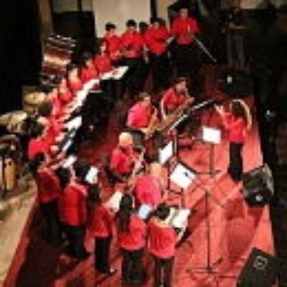 El DMUS presentó el Festival Internacional de Música Contemporánea. En su decimosexta versión, este encuentro se llevó a cabo en el Patio Domeyko de Casa Central y en el CEAC.