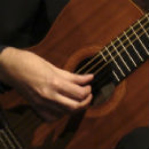 Guitarristas del DMUS triunfan en concursos internacionales