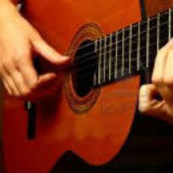 Profesor Orlandini estrenará primera obra para guitarra de Andrés Maupoint