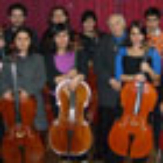 Estudiantes de canto y cello se unen en concierto