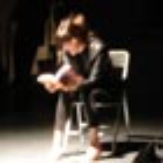 Académicos del Departamento de Teatro lanzan libro de dramaturgia