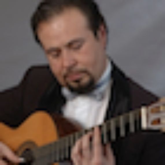 Este año Romilio Orellana está invitado a actuar en el