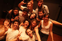 Egresados de teatro realizan itinerancia con historia de venganza