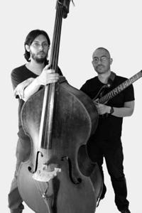 Navarrete / Molina Panóptico presenta en vivo "SCHFRTK", primer disco de su proyecto de improvisación que podrá oírse el 30 de octubre a las 20:00 hrs. en la Sala Master de la U. de Chile.
